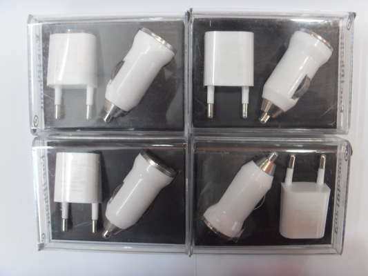 Mini 3 em 1 5V-1A Output carregadores móveis de poupança de energia do carro do iPhone de Apple