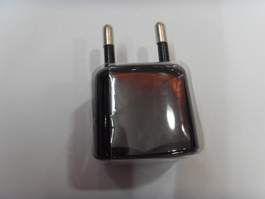 Portátil enegreça/mini carregador branco do veículo do carro de USB para o iPhone de BLACKBERRY